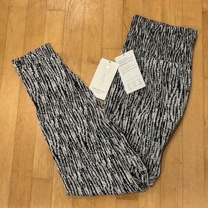 Athleta Flurry Elemental Tight L